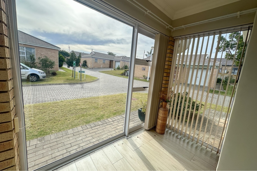 2 Bedroom Property for Sale in Tergniet Western Cape